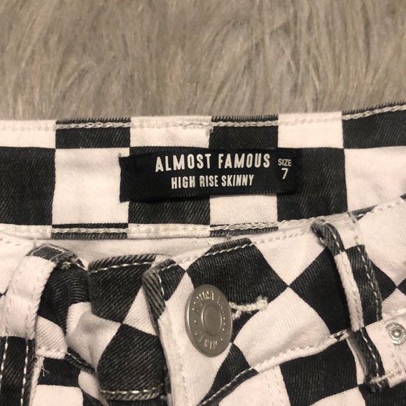 High rise skinny jeans - Picture 5 of 5